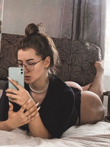 Валентина Загадочная Брюнетка